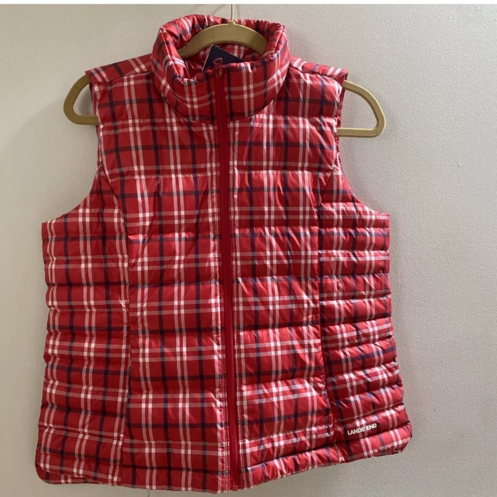 Lands’ End Red & White Plaid Down Vest Women's Medium 10-12 NWT